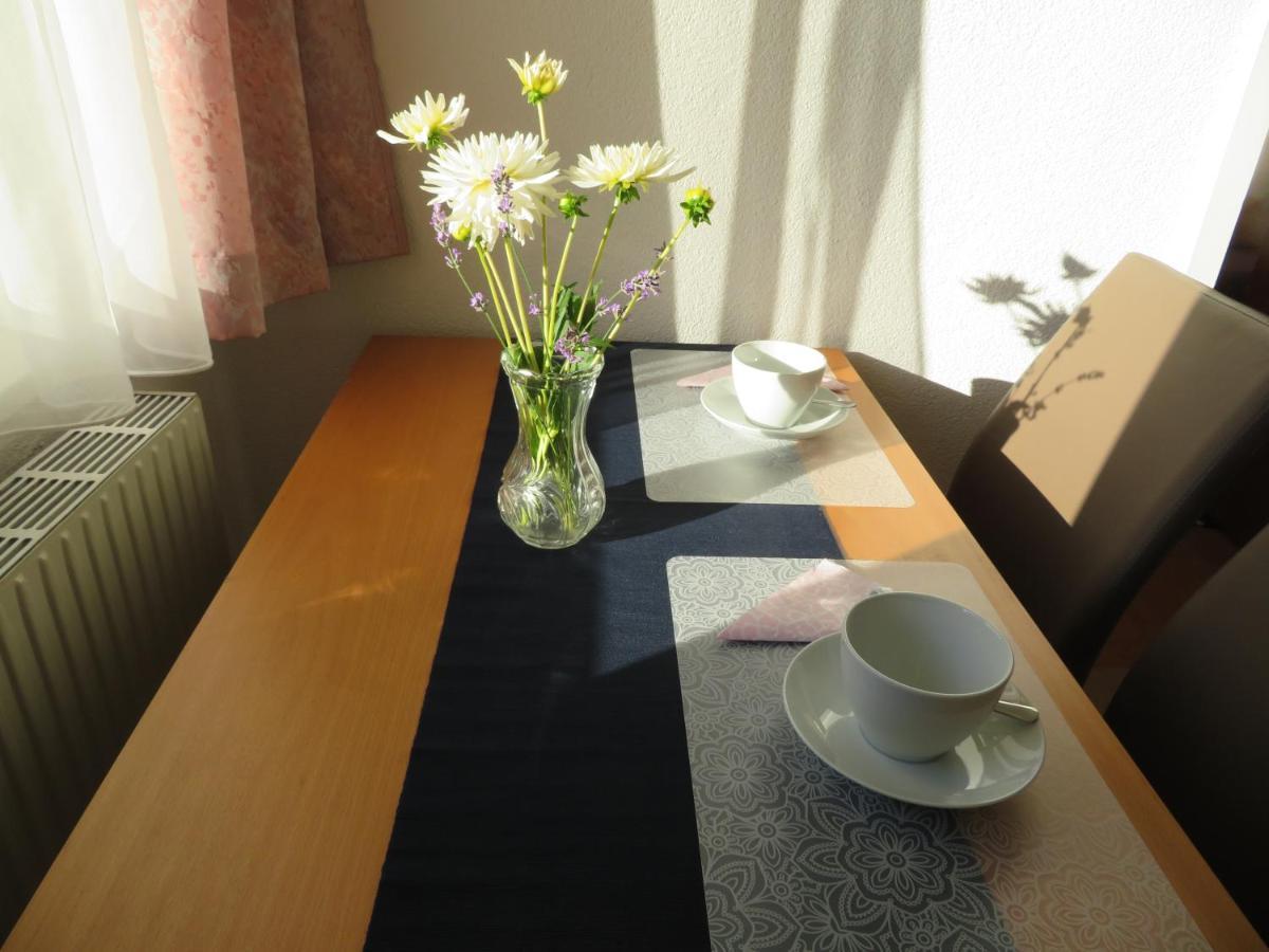 クニッテルフェルト Haus Irmi Bed & Breakfast エクステリア 写真